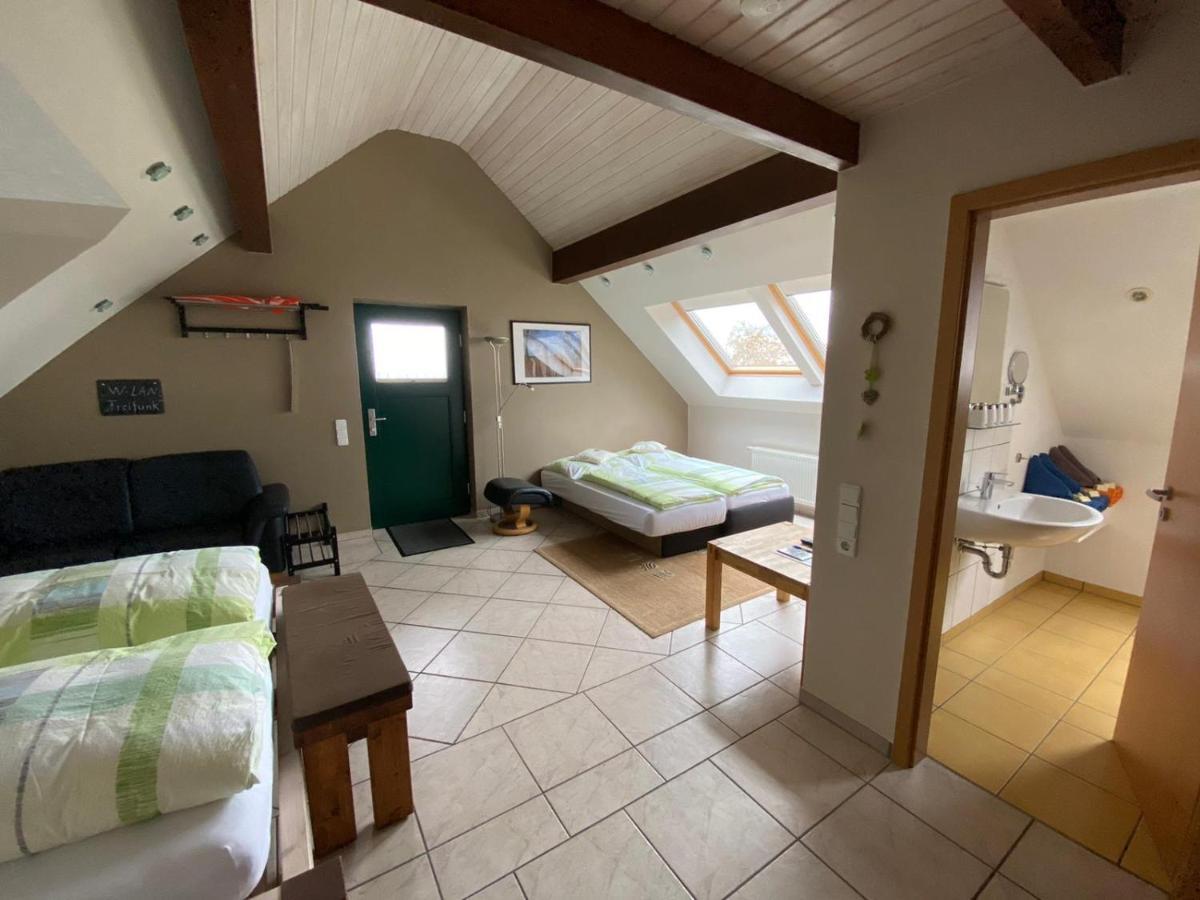 Kuck Monschau