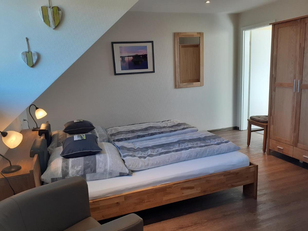 Kuck Monschau